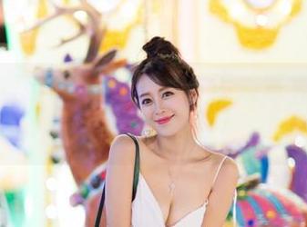IMiss爱蜜社 – 娜大少爷海边写真，福利又来搞事情！