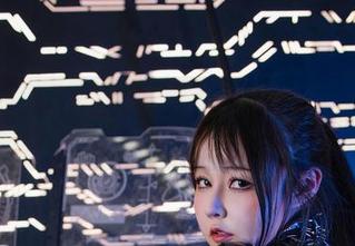 KANEKO_咔喵高跟鞋精选：木头与高跟的碰撞，别有一番滋味在心头啊。