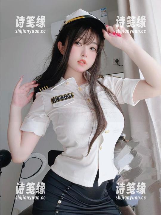 K酱 K酱和她的水手服妹妹图集:海盐味的夏天就在这里!