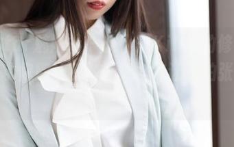 MiStar魅妍社 – 赵小米Kitty的修女写真：求你别让我做忏悔，先让我拍张照片吧！