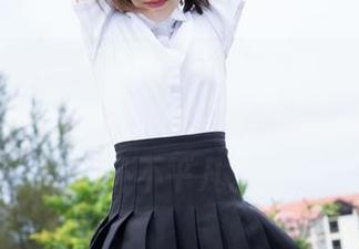 MiStar魅妍社 – 土豪金的“小确幸”嘛，赵梦洁的“温柔”总让私房美图变得格外不平凡。