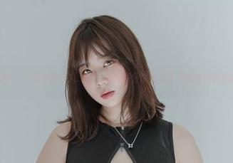 MyuA(뮤아)带来的VOL.05，写真集分享变成了不走寻常路的探讨？