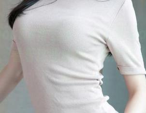 QingDouKe青豆客 – 徐妍馨Mandy最新图包，看看这些丝袜，竟然让人想入非非。