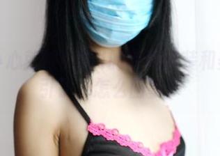 一不小心就被ROSI的专用泳装和美图吸引了，怎么回事？