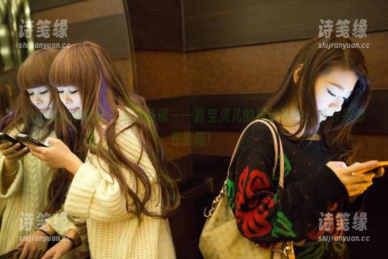 TuiGirl推女郎-嘉宝贝儿 TuiGirl推女郎 - 天台特辑——嘉宝贝儿的最新照片,连云朵都在偷瞄!