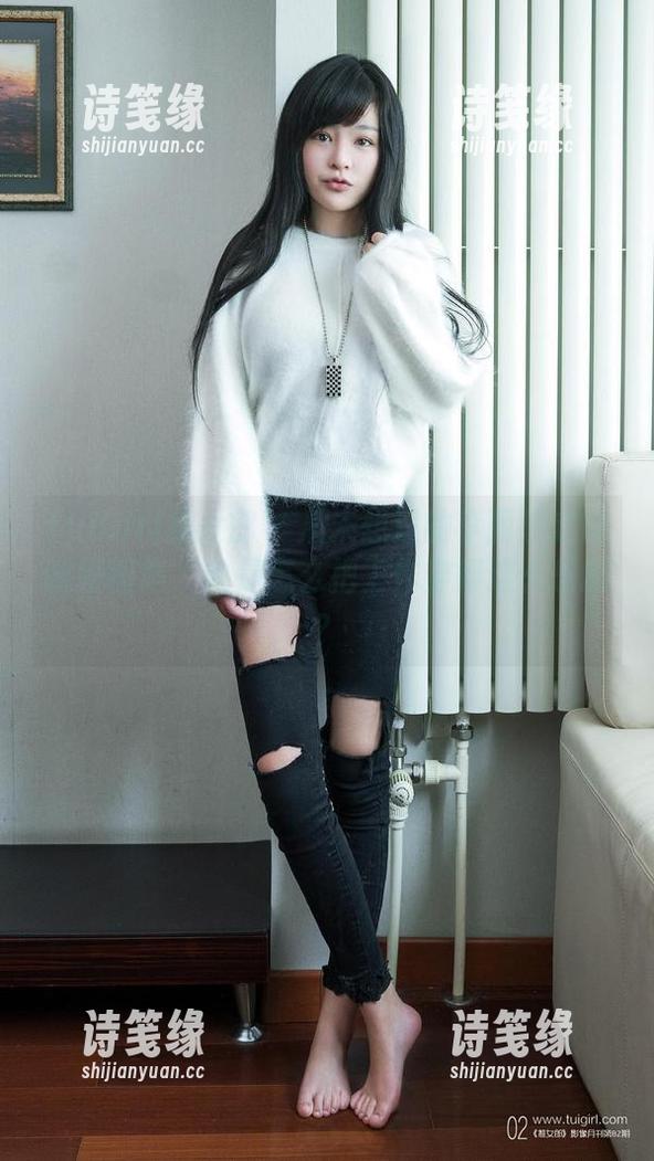 TuiGirl推女郎-李丽莎 TuiGirl推女郎 - 从未想过的李丽莎定制制服图集,她是怎么把工作穿得这么乐的?