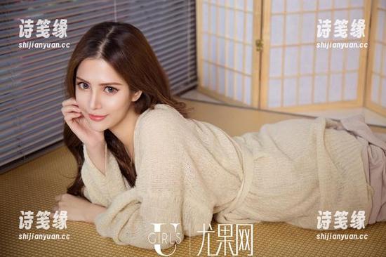 UGirls尤果网-周妍希 UGirls尤果网 - 白丝不只是穿搭,周妍希的私拍合集深藏不少小心思