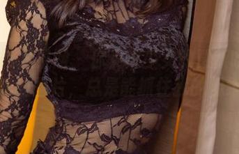 UGirls尤果网 – 你见过少女的更新吗？艾小青的图片，总是能抓住我的视线！