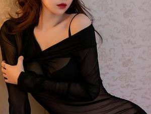 XINGYAN星颜社 – 缓缓揭示，潘思沁无圣光女仆原图，完美曲线与真实交汇。