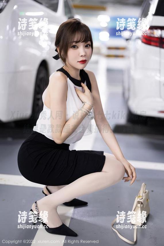 Xiuren秀人网-七七kiko Xiuren秀人网 - 说好的七七kiko私房,结果是款款睡衣合集搞得我心吞吐