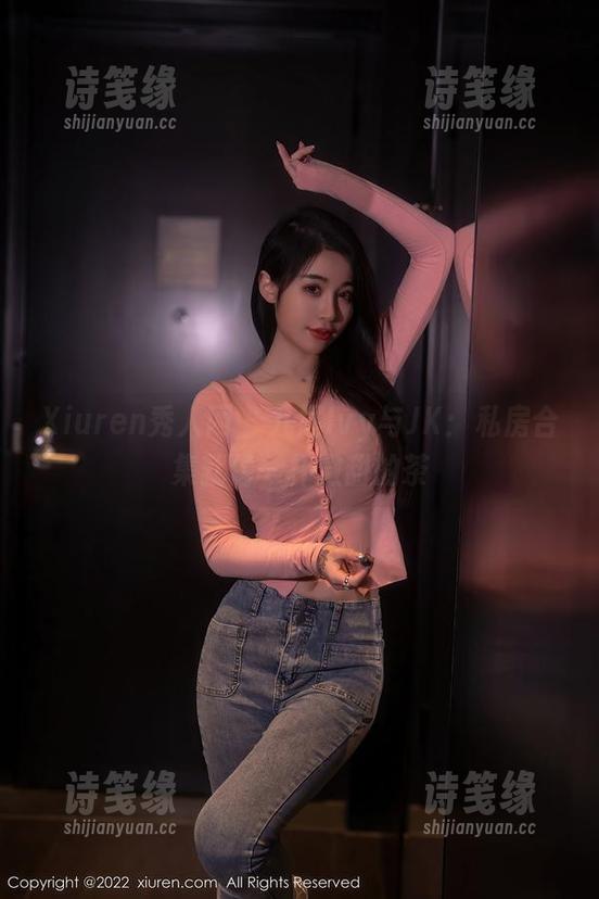 Xiuren秀人网-九尾Ivy Xiuren秀人网 - 九尾Ivy与JK:私房合集就像一杯微甜的茶