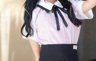 Xiuren秀人网 – 吃白菜的vi菜菜的妹妹图库——潜入下载的深渊，但请自控