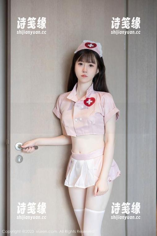 Xiuren秀人网-徐微微mia Xiuren秀人网 - 御姐徐微微mia,在线又撩人,图片能不能让人不想hold住?