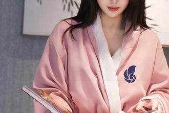 Xiuren秀人网 – 爱酱里的连体衣精选：这身材也太让人想喊停了吧！