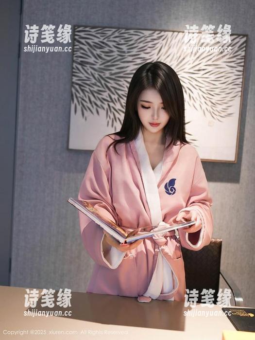 Xiuren秀人网 – 爱酱里的连体衣精选：这身材也太让人想喊停了吧！