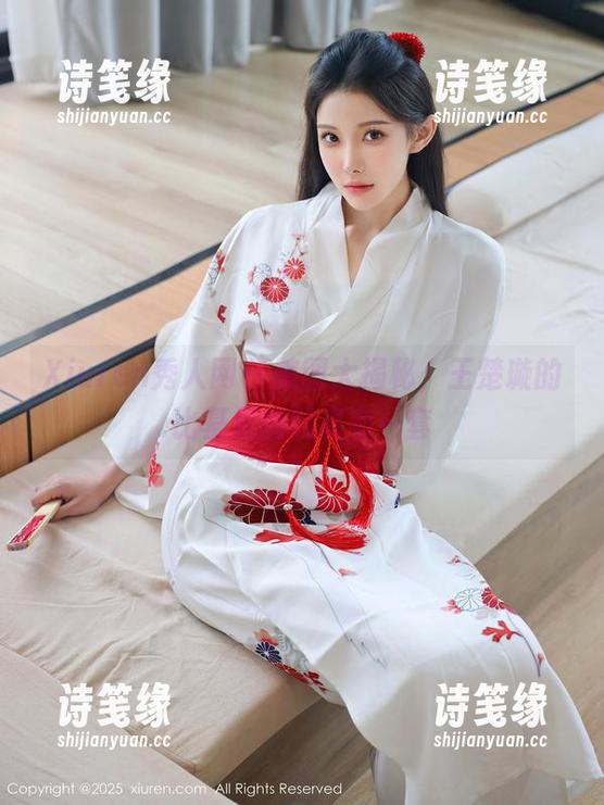 Xiuren秀人网 - 美图大揭秘，王楚璇的比基尼搭配真有一套