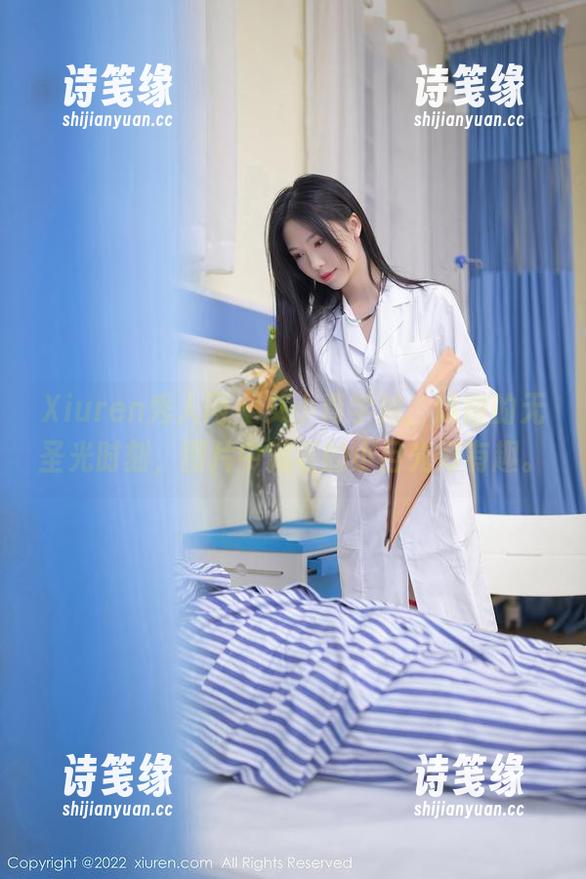 Xiuren秀人网 - 艾小青学姐，难得的无圣光时刻，图片中藏着的小目光好有趣。
