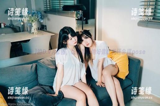 Zia(지아)的D.VA套图，让我发现她好像比我还会摆pose