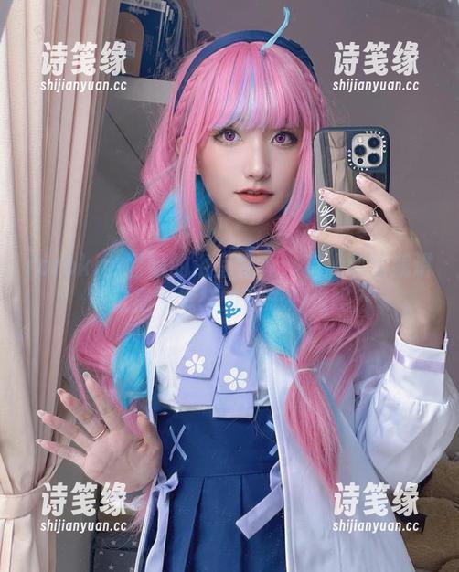 roroki骷髅姬 roroki骷髅姬的浴室写真:有人敢给我讲讲这是个怎样的奇思妙想吗?
