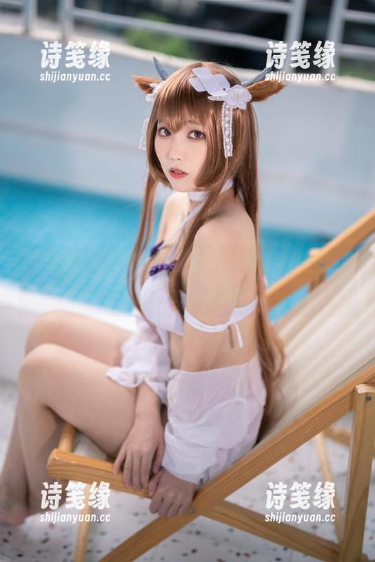 一智智 一智智Cos的教室,图片里版画过的每一寸都是无限的联想。