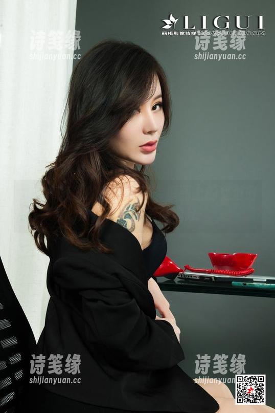 丽柜-凉儿 丽柜 - 凉儿的万圣专辑:原图上的鬼魅时刻,精选的态度满分