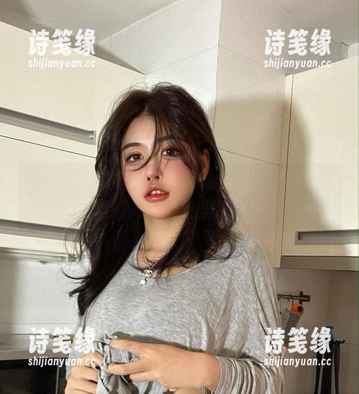 于芷晴 微密圈 - 如果黑色有灵魂,那一定是于芷晴的高清图包里跳舞!