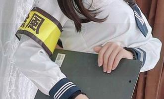 你烨烨教室今日新图，似乎想要告诉我们效果和想象力都是彼此平行的两条路。