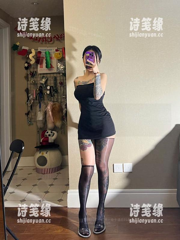 微密圈 - 卡通百科老王与浴缸的邂逅：高清纪录图册趴着看