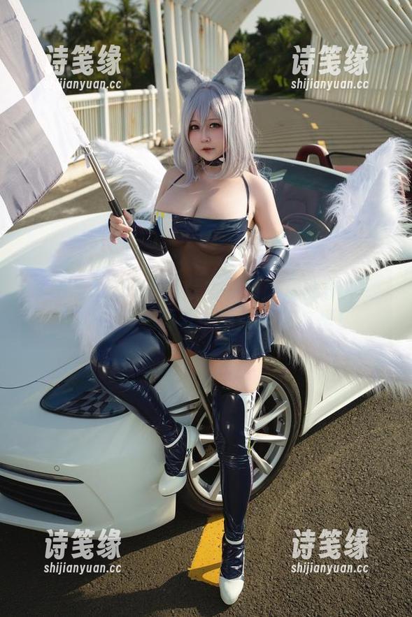 咔喵KANEKO 咔喵KANEKO泳装写真集:那些你不敢说的“我想再看一眼”全在这里!
