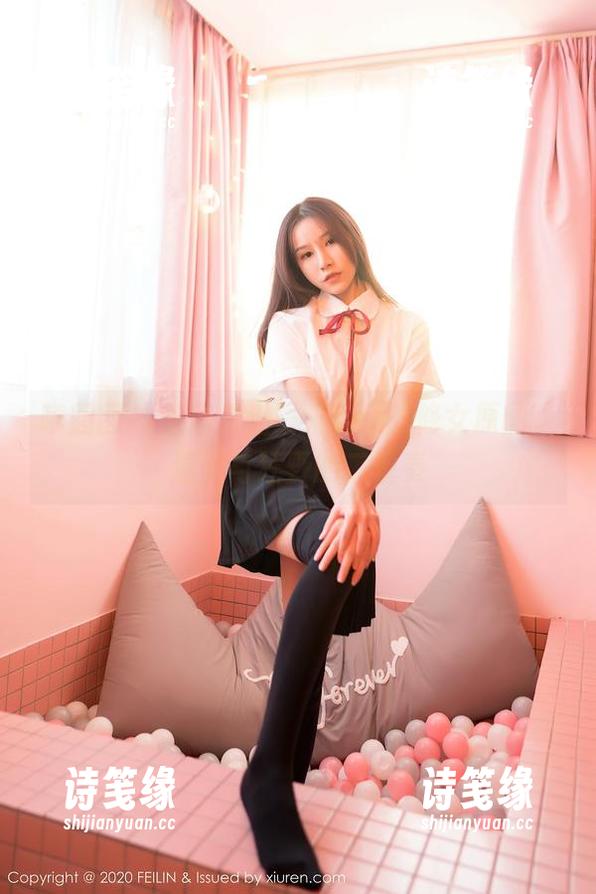 嗲囡囡-潘琳琳ber 嗲囡囡 - 来欣赏潘琳琳ber的修女原图,温柔与狂野的二重奏