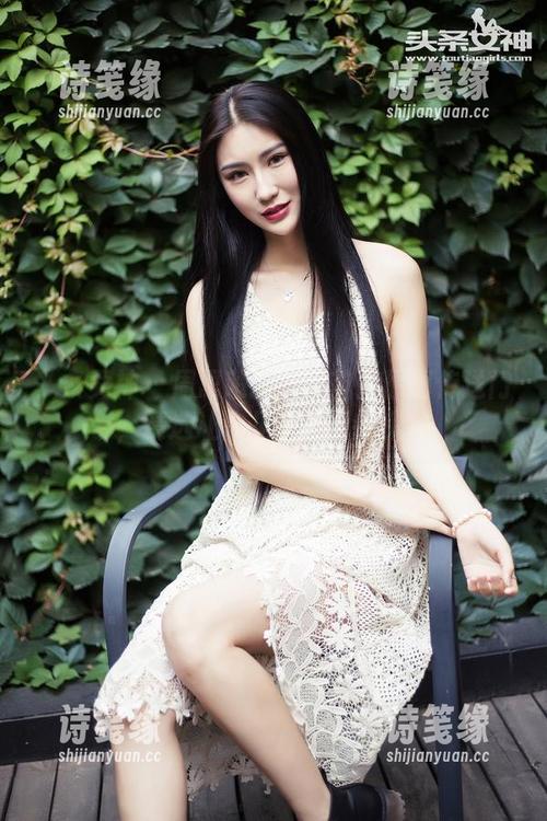 头条女神-周思超 头条女神 - 周思超的万圣节:原图传送门,精选让你见识不同的鬼魅