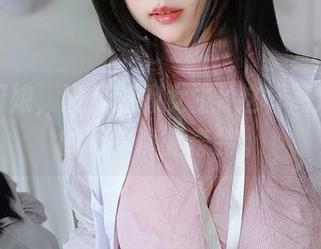 见过厨娘，没见过像女主K这样高清原图的吧？真是奇特。