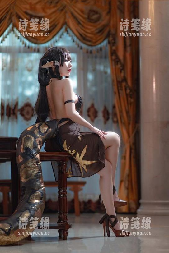 宫本樱 宫本樱的白色写真集,更新了,但是白真的好养眼啊,还愁什么?