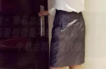微密圈 – 家有水墨老师的图包：每一幅秘书的画面都像是不经意的流露，真希望有个机会再多看几眼。