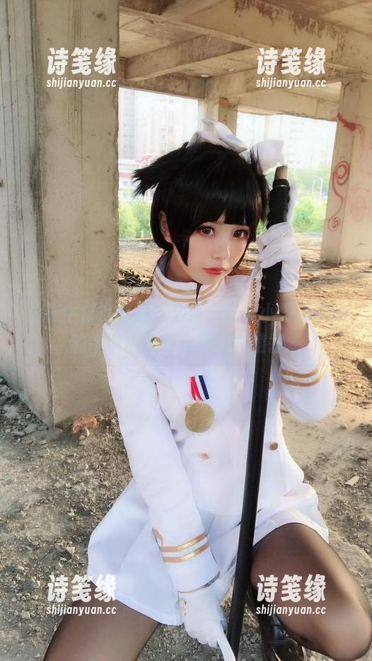 小野妹子w 能把牛仔裤穿得这么好,也是小野妹子w的本事。高清分享可真值得。