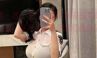 微密圈 – 哇，左公子666居家的空乘女友美图资源，竟有种让我想预约超长待机的慵懒时光。