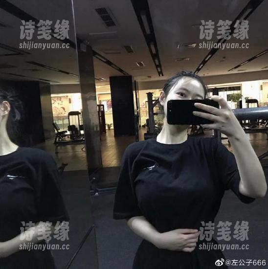 左公子666 微密圈 - 看左公子666的细内内,照片中有你意想不到的魅力