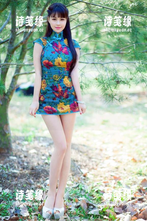 推女郎-梁棋棋 推女郎 - 新品上线!梁棋棋的免费原图,裤里丝,让你不自觉想起那件小裙子哈哈!