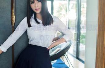 推女郎 – 黑与白相遇，高清如你意，黄可的图册就是那么一个简单又耐看！