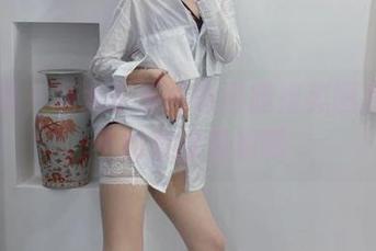 微密圈 – 杨大乐乐很靠谱旗袍美图出炉，不如直接看颜吧