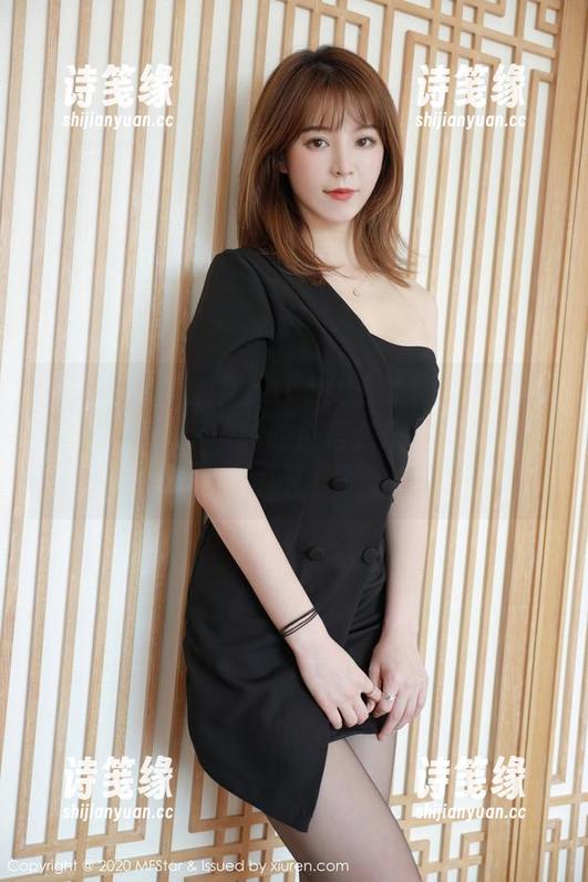 模范学院-加朵babe 模范学院 - 加朵babe女王降临:私房美图新解,随手一拍的自信杀伤力好像又上升了!