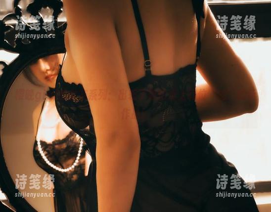 樱晚gigi 樱晚gigi的女友系列:出差了哪怕床上有位“她”的新作品!
