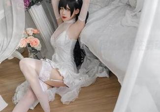 在线欣赏樱落Selena的美足合集，脚趾头们在舞动，快被柔情催眠了？