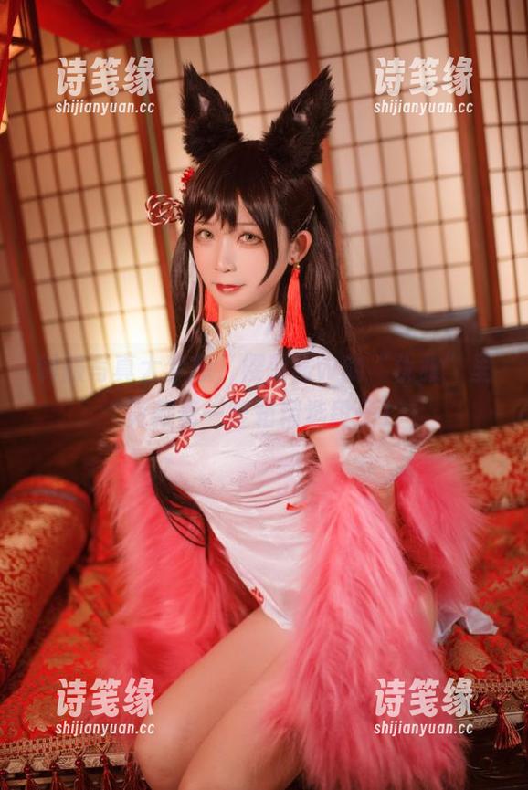 樱落酱w 制服写真大梦想,樱落酱w的“优雅”里竟藏着一整箱精选段子!