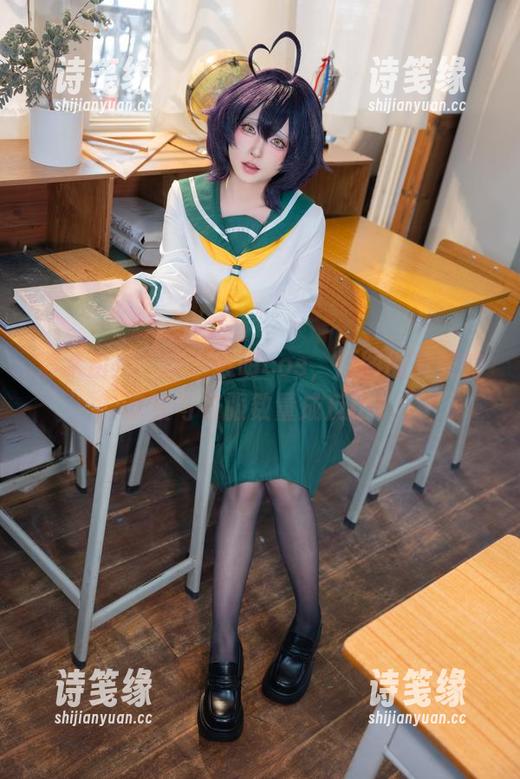 清水由乃 清水由乃:这个透明cos,原图被赞美的次数与衣服数量成反比。