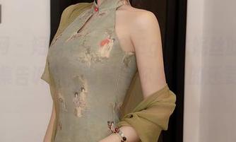 秀人网 – 短裙有多美？Egg尤妮丝的高清写真集告诉你，可能比你想象的还要迷离。