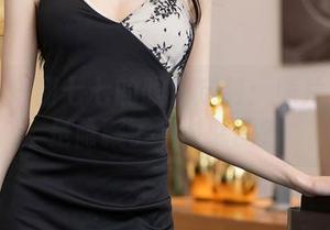 秀人网 – 甜七七的眼镜定制：照片里是不是隐藏了个时髦圈？