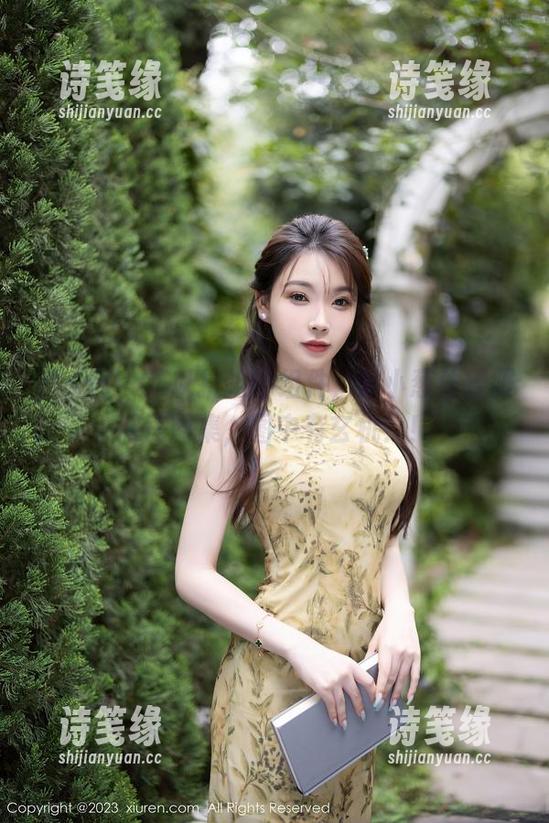 秀人网-谢小葱 秀人网 - 难以抗拒的组件,谢小葱体操服私房图集,图中有玄机?!