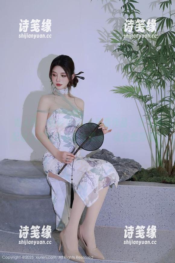 秀人网-赵惟依coco 秀人网 - 赵惟依coco免费作品,双人搭配让人生出各种组合想象,谁会想到呢?
