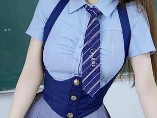 秀人网 – 黄可Christine的白衬衫套图，直击人心——是时候让你的清单里加一件了吧？